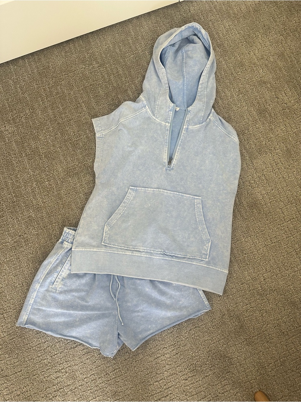 Vici Blu Pepper Light Blue Tie-Dye Hooded Pullover Set
